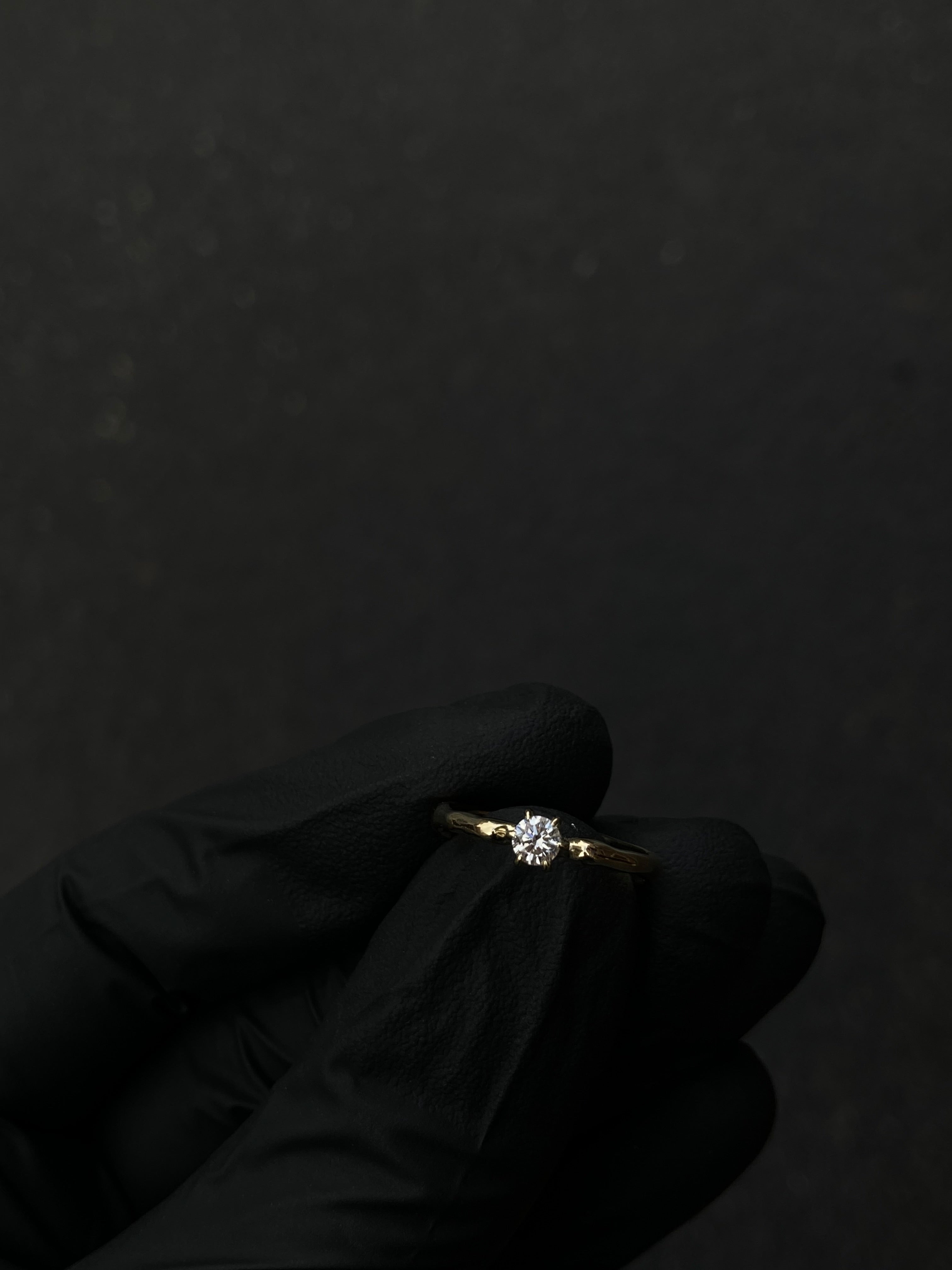 So Hot! zásnubní prsten žluté zlato (585/1000) s diamantem 3,7 mm SI1G