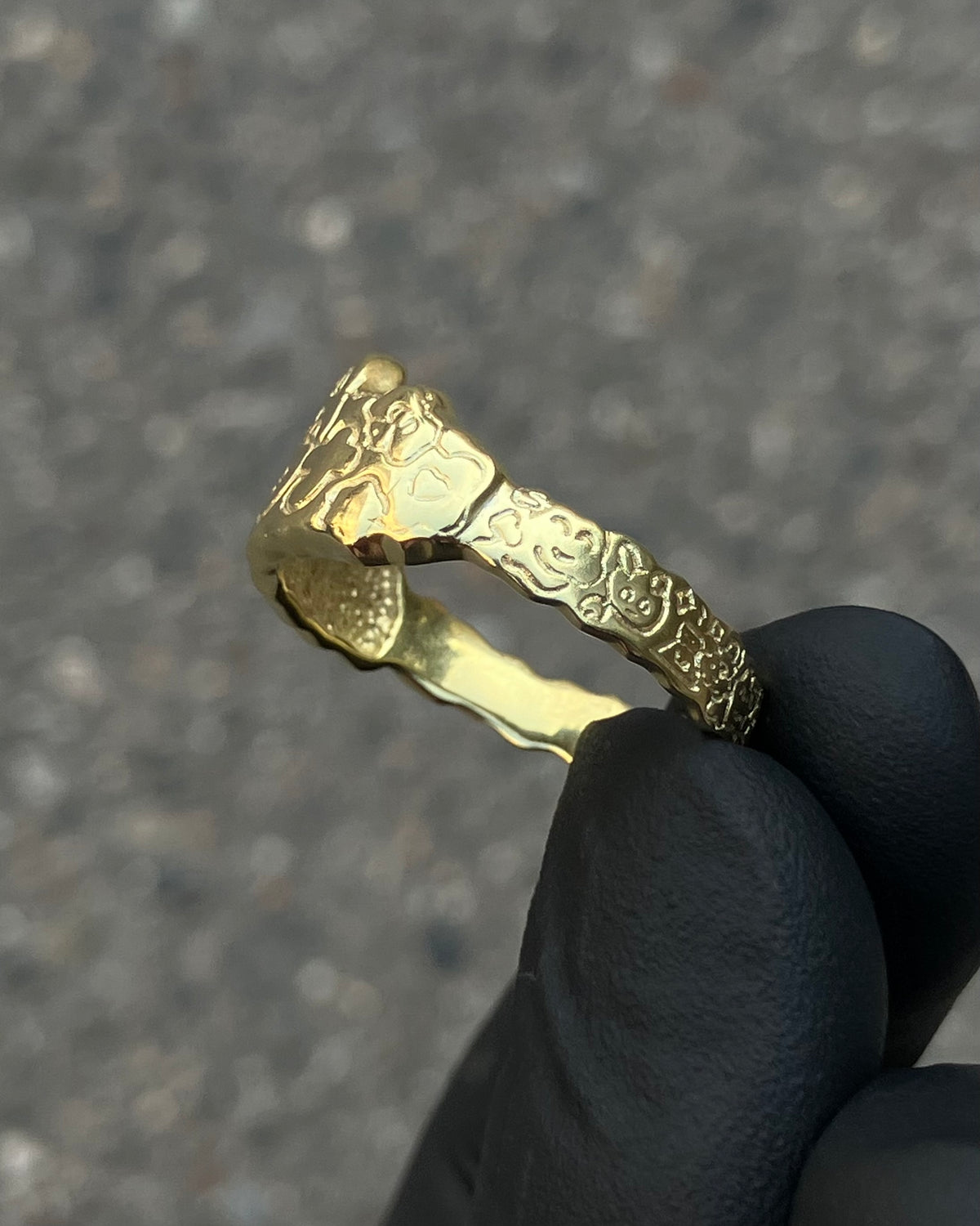 #142 Kawaii ring au585