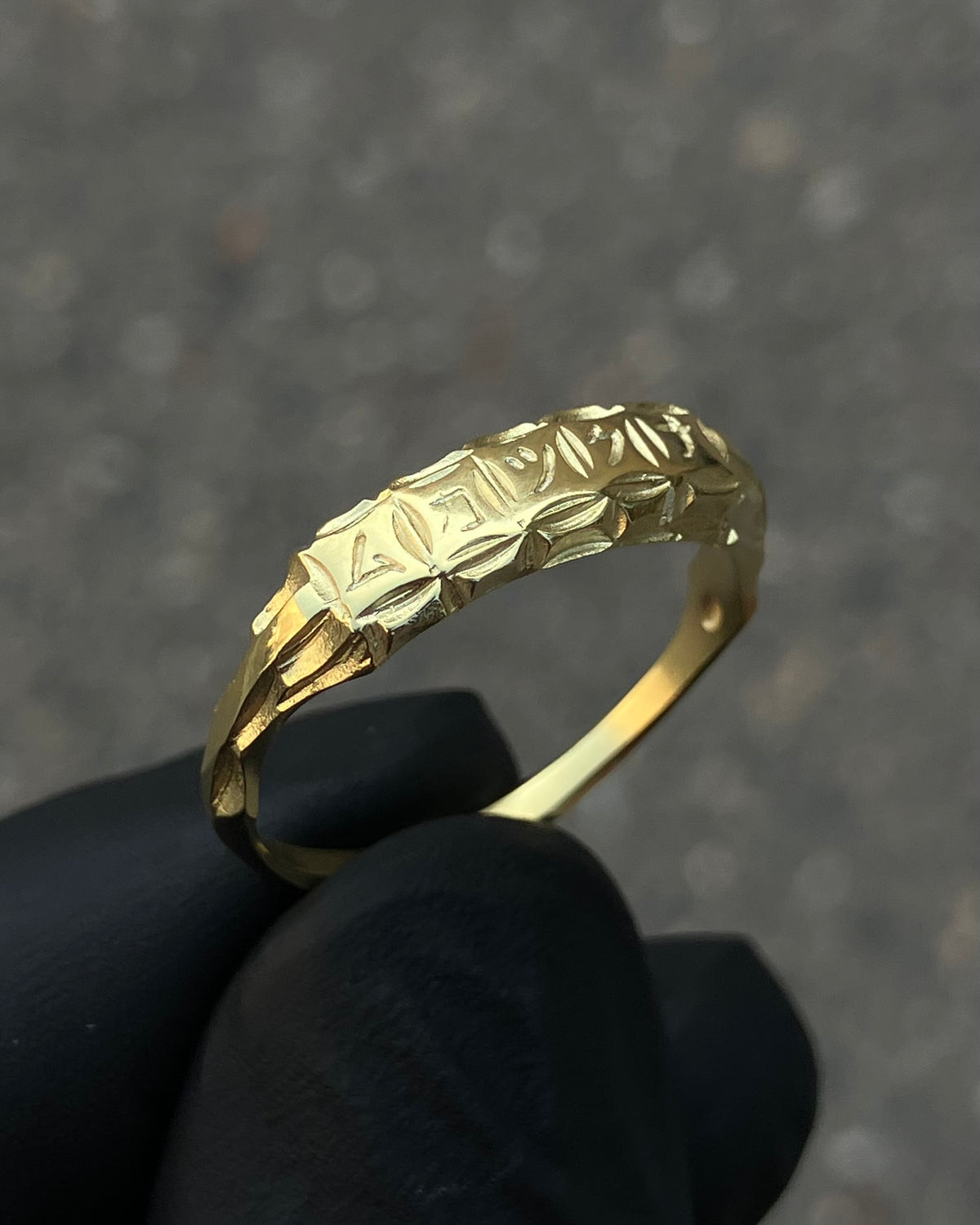 #143 Zen ring au585