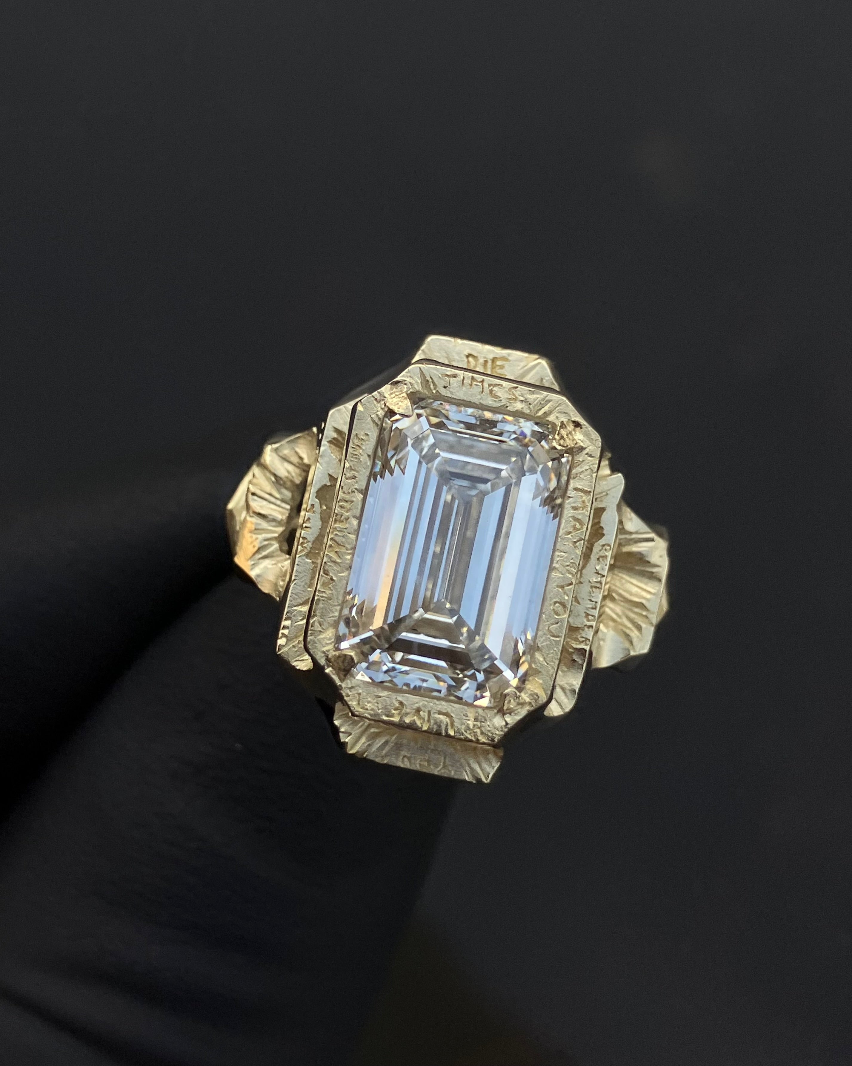 #116 prsten May you live in interesting times au585