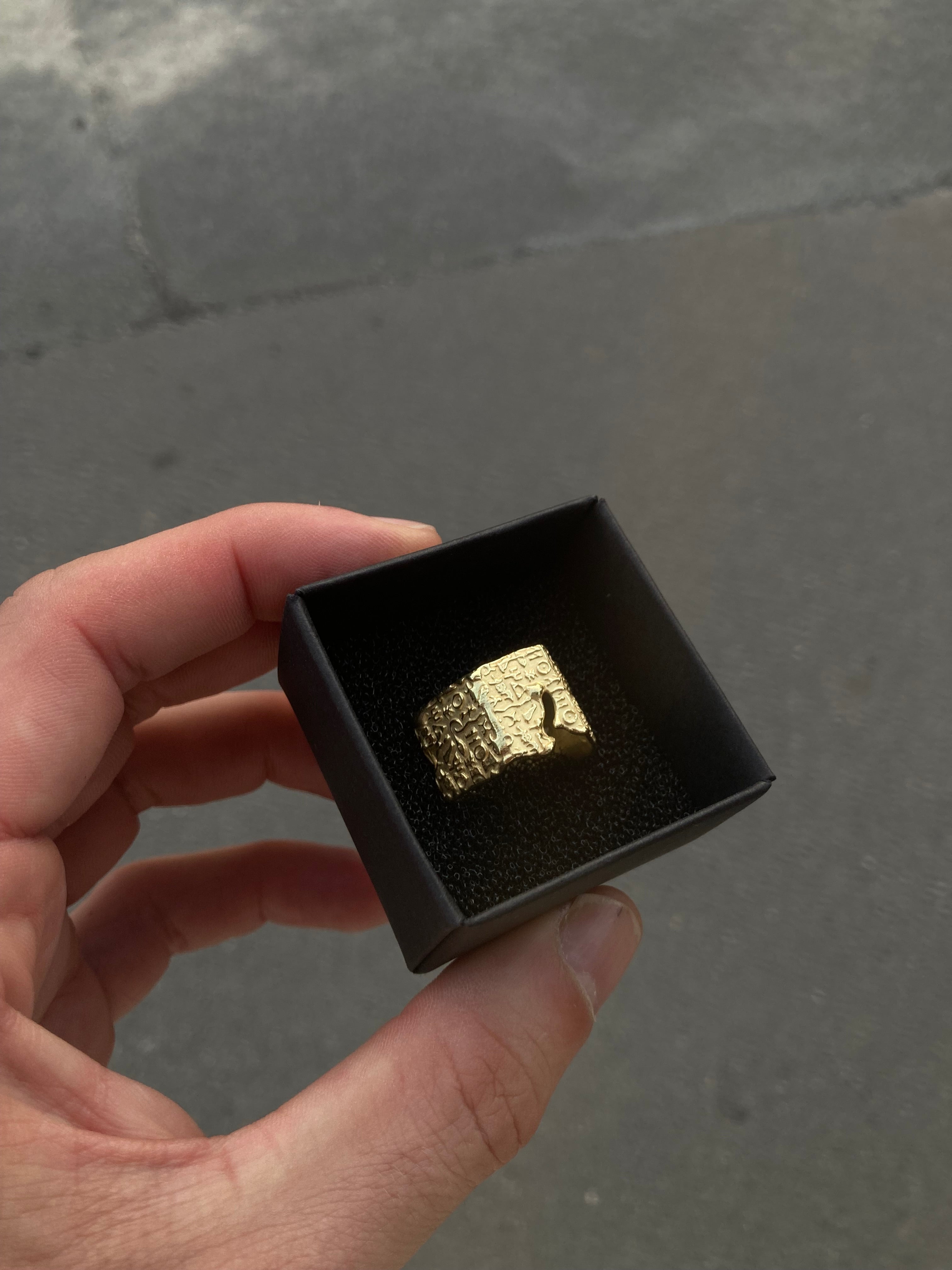 Jan Glyphs ring široký pozlacené stříbro 925/1000